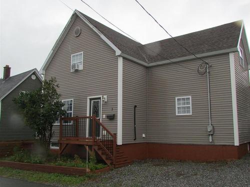 5 PERO Street  Sydney Mines, NS B1V 2W6