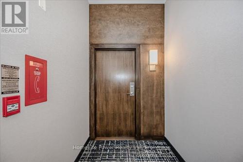 2102 - 1 Hurontario Street, Mississauga (Port Credit), ON - Indoor Photo Showing Other Room