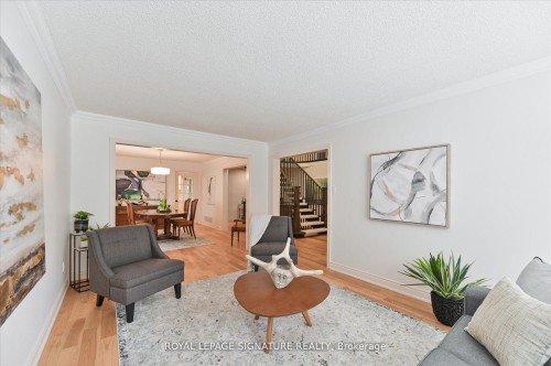 3417 Sanderling Crescent, Mississauga, ON - Indoor Photo Showing Living Room