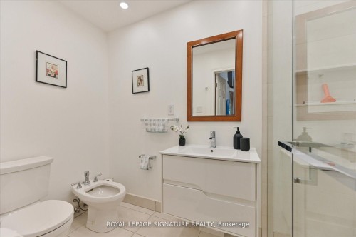 3417 Sanderling Crescent, Mississauga, ON - Indoor Photo Showing Bathroom