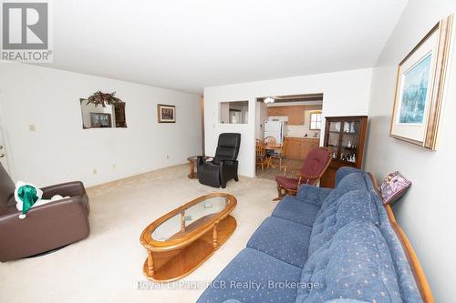 101 - 1-497 Birmingham St West Street W, Wellington North (Mount Forest), ON - Indoor Photo Showing Other Room