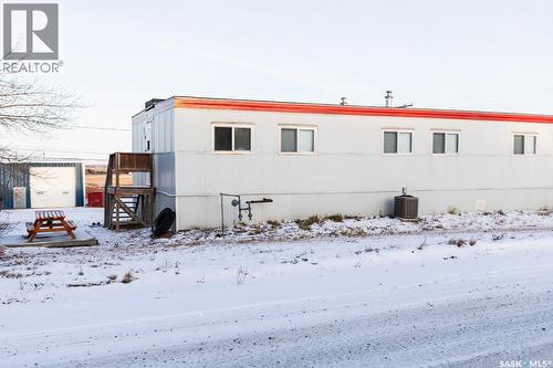 30 Atlantic Avenue, Kerrobert, SK 