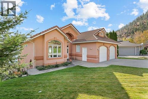 17211 Thomson Road Unit# 3, Lake Country, BC - Outdoor