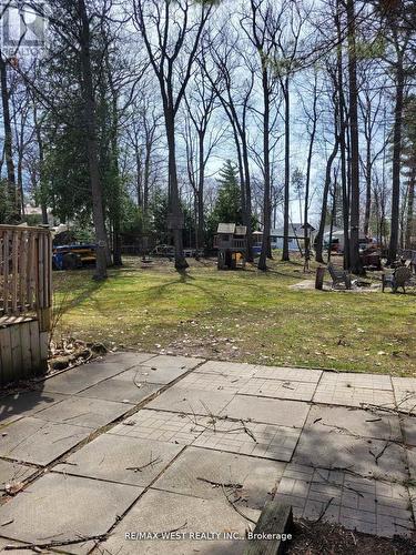 16 Fredrick Avenue, Tiny, ON - Outdoor