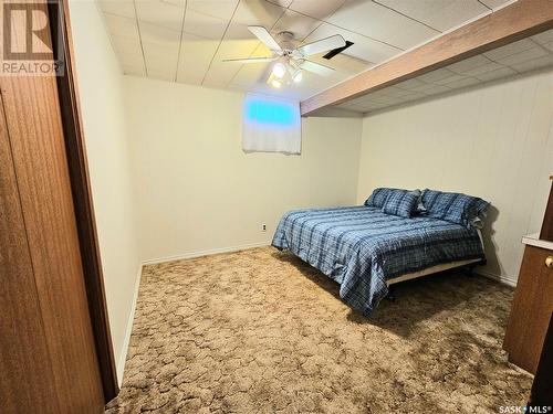 432 E Road Allowance, Leader, SK - Indoor