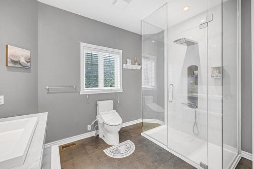 Salle de bains attenante à la CCP - 451 Boul. De Fontainebleau, Blainville, QC - Indoor Photo Showing Bathroom