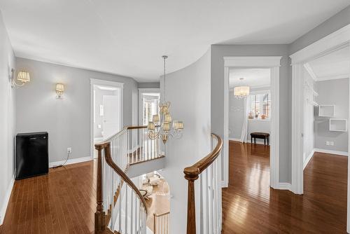 Escalier - 451 Boul. De Fontainebleau, Blainville, QC - Indoor Photo Showing Other Room