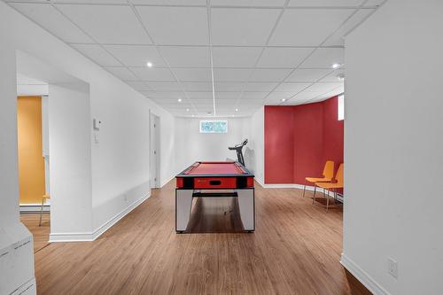 Salle de jeux - 451 Boul. De Fontainebleau, Blainville, QC - Indoor Photo Showing Other Room