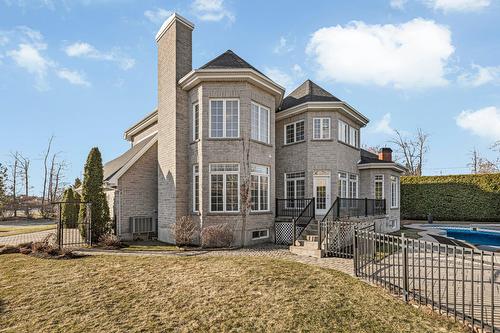 Cour - 451 Boul. De Fontainebleau, Blainville, QC - Outdoor