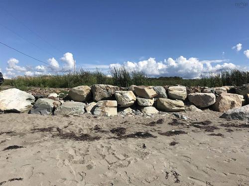 Lot 5 Maxwellton Road, Meteghan Centre, NS 