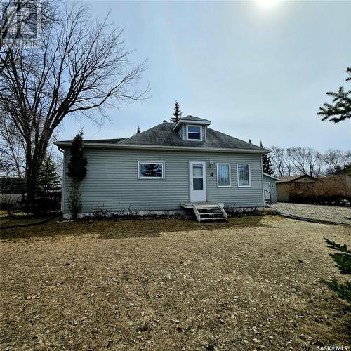 4 Walker Avenue, Yarbo, SK - Outdoor