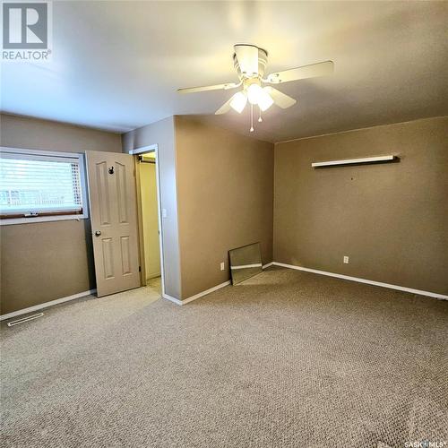 4 Walker Avenue, Yarbo, SK - Indoor Photo Showing Other Room