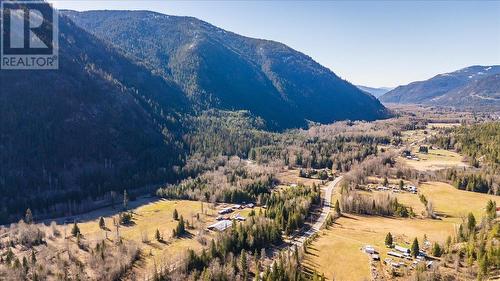 8751 Highway 6, Salmo, BC 