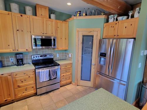 326 Tower Rd, Bamfield, BC 
