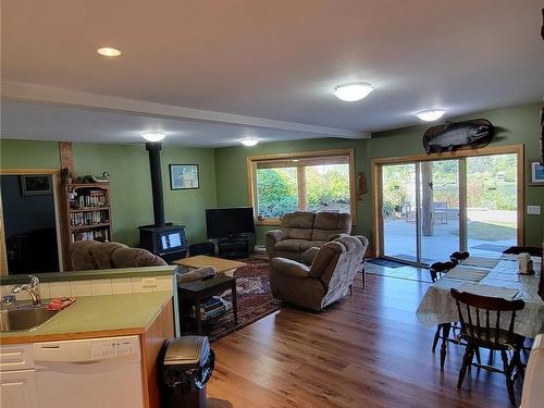 326 Tower Rd, Bamfield, BC 