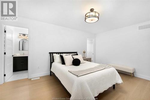 490 Jolly, Lasalle, ON - Indoor Photo Showing Bedroom