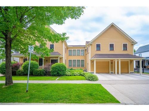 748 Churchill Row, Fredericton, NB 