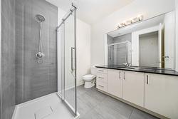 Salle de bains attenante à la CCP - 