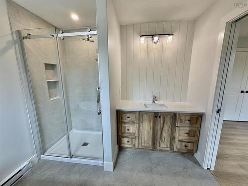 744 682 Celebration Drive, Fall River, NS 