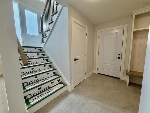 744 682 Celebration Drive, Fall River, NS 