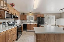 Look at all the counterspace! - 