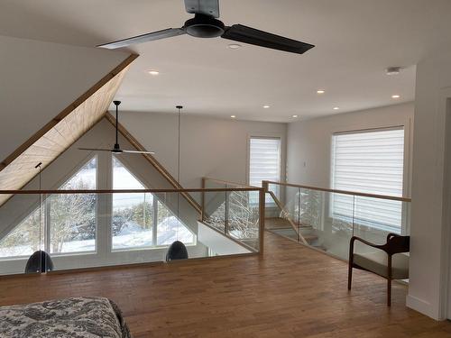 Primary bedroom - 174 Ch. Du Tour-Du-Lac, Lac-Supérieur, QC - Indoor Photo Showing Other Room