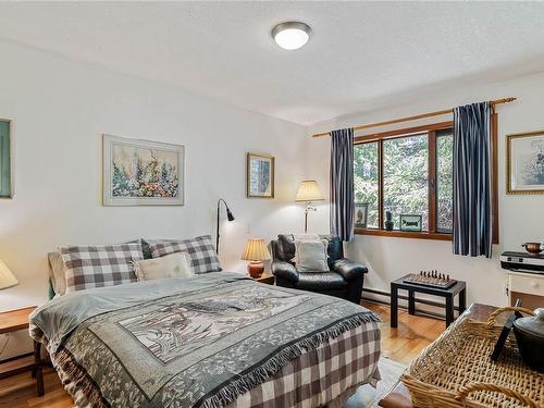 112 Cairns Pl, Salt Spring, BC 