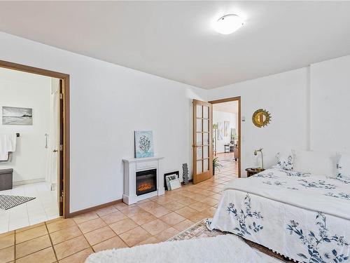 112 Cairns Pl, Salt Spring, BC 