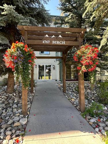 210-4767 Forsters Landing Road, Radium Hot Springs, BC - Outdoor