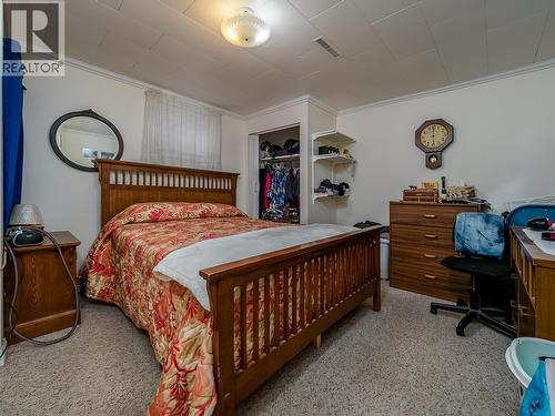 1204 Alexander Drive, Golden, BC - Indoor Photo Showing Bedroom