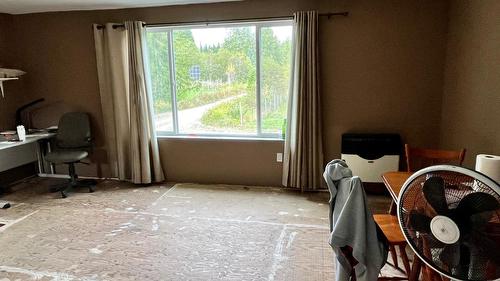 Lots 71-72 Harrison Road, Arrow Park, BC - Indoor