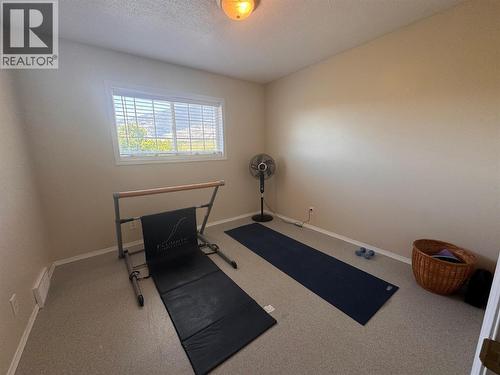 445 5 Road, Oliver, BC - Indoor Photo Showing Office