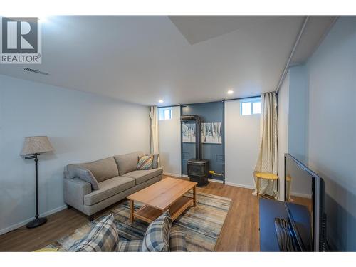 445 5 Road, Oliver, BC - Indoor