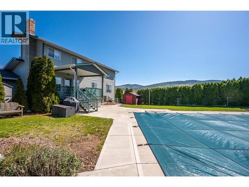 445 5 Road, Oliver, BC - Outdoor With In Ground Pool