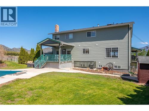 445 5 Road, Oliver, BC - Outdoor