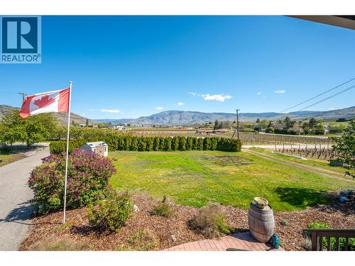 445 5 Road, Oliver, BC - Outdoor With View