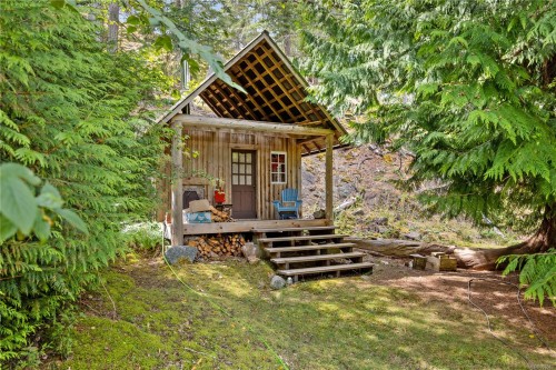 10 Windham Rd, Lasqueti Island, BC 