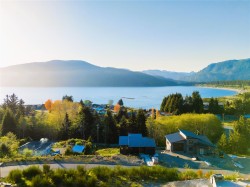 16923 Beachview Close  Port Renfrew, BC V0S 1K0