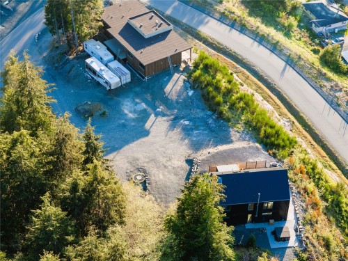 16923 Beachview Close, Port Renfrew, BC 