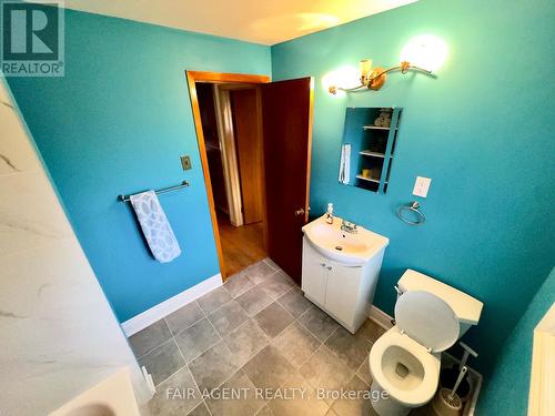 175 Fourth Avenue, Kitchener, ON - Indoor