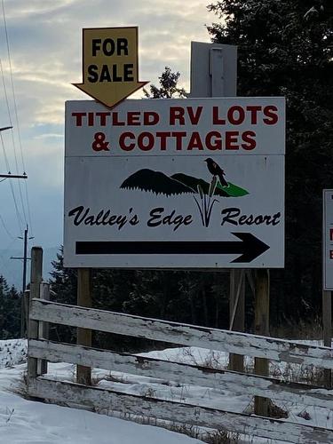 4868 Riverview Drive, Edgewater, BC - Outdoor