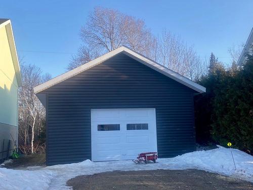 Garage - 132 Rue Lafort, Témiscaming, QC - Outdoor