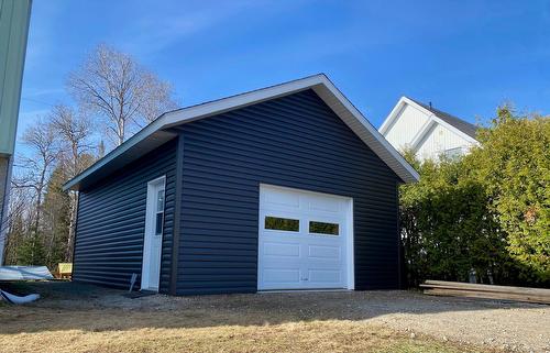 Garage - 132 Rue Lafort, Témiscaming, QC - Outdoor