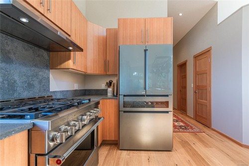 153 Southern Way, Salt Spring, BC 
