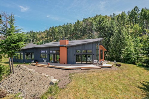 153 Southern Way, Salt Spring, BC 