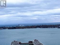 2710 - 8 YORK STREET  Toronto, ON M5J 2Y2