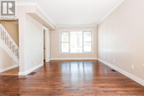 122 Trinity Street, Stratford, ON - Indoor Photo Showing Other Room