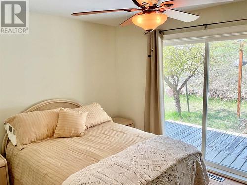 1715 33 Highway, Rock Creek, BC - Indoor Photo Showing Bedroom