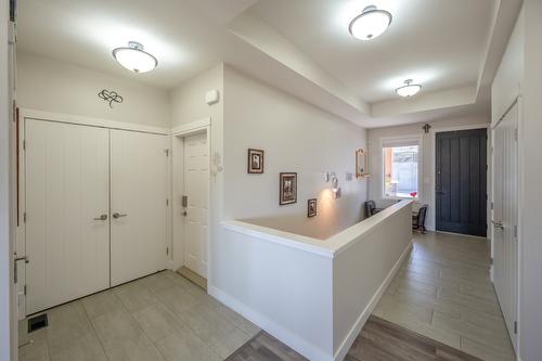 1114 Holden Road, Penticton, BC - Indoor Photo Showing Other Room