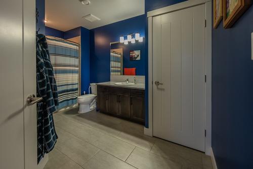 1114 Holden Road, Penticton, BC - Indoor